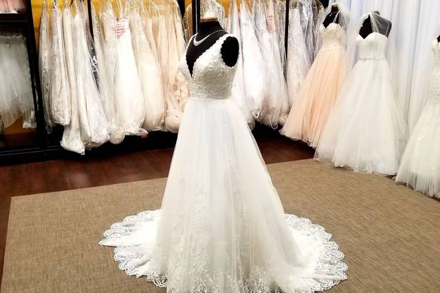 Q Look Bridal Dress Attire Worcester MA WeddingWire