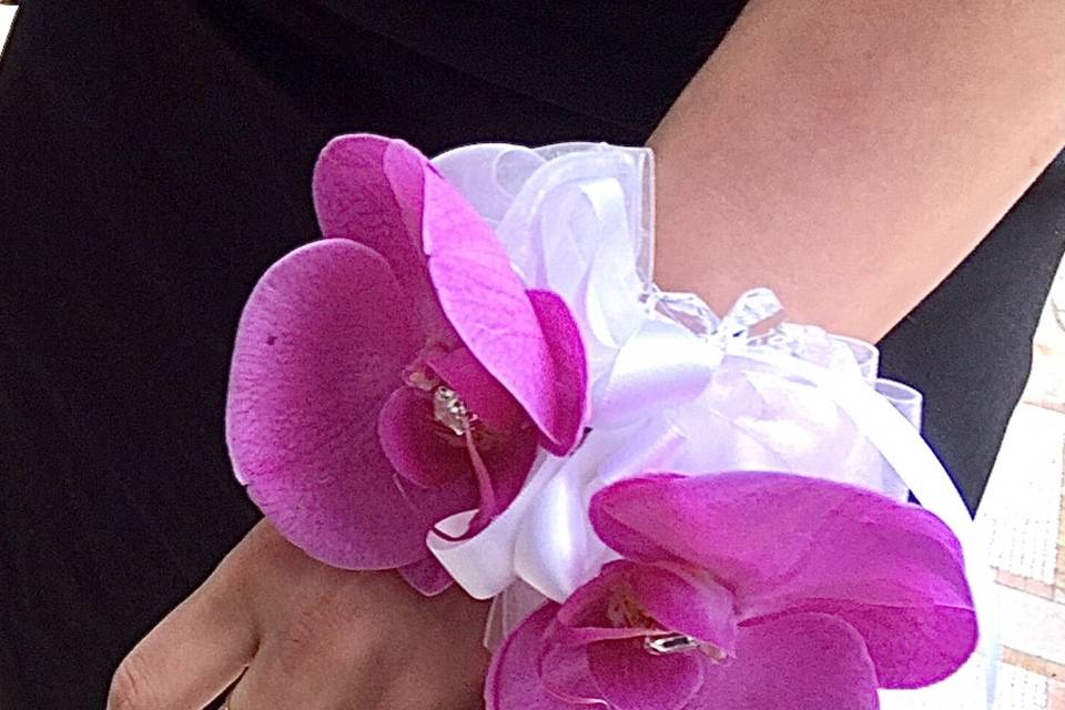 Butterfly orchids wristlet