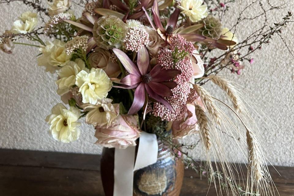 Vintage Arrangement