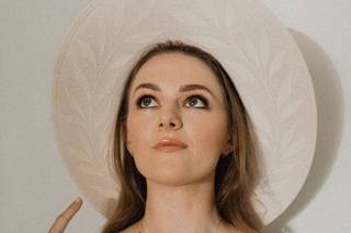 Ashley Custer HMUA