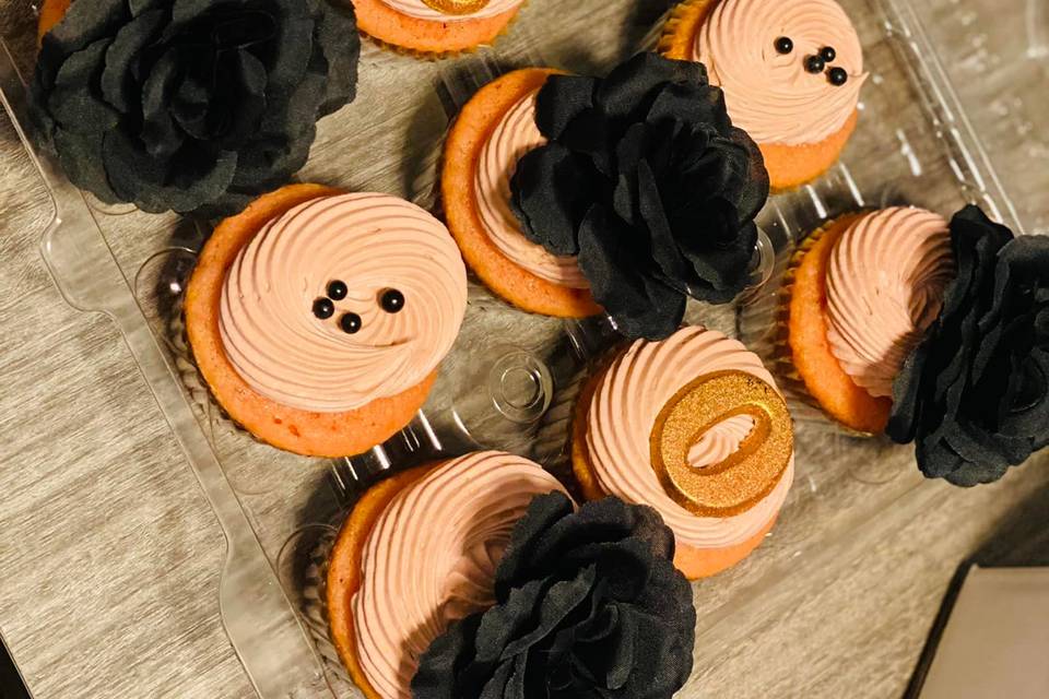 Rose gold and black cupcakes