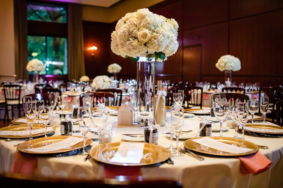 Classic white centerpiece