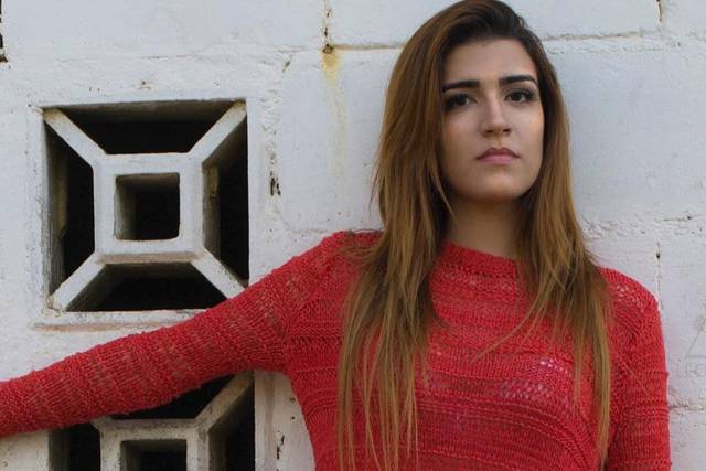 Photo shoot red sweater