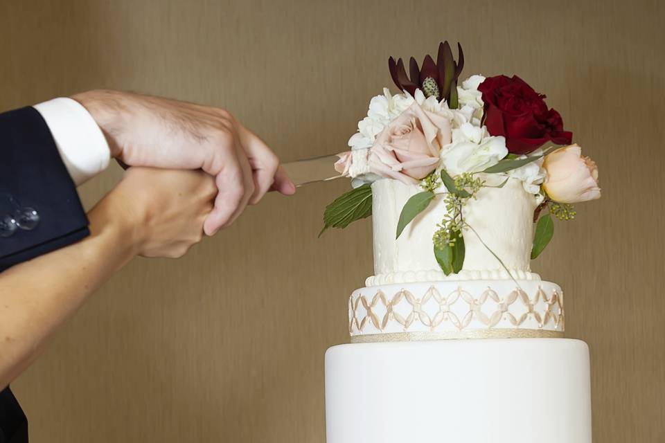 Cake cutting