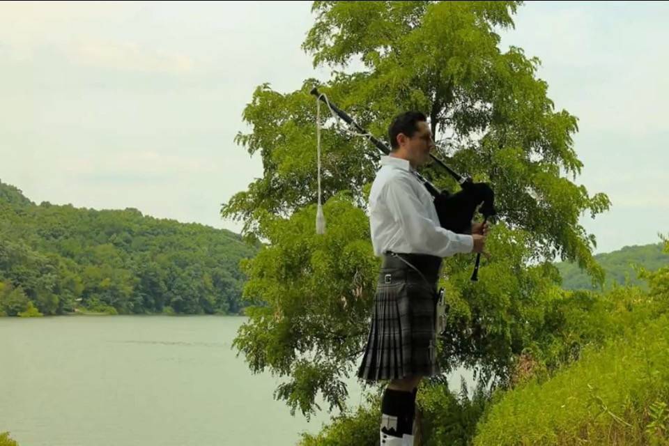 Bagpiper of Pittsburgh - David Scarborough