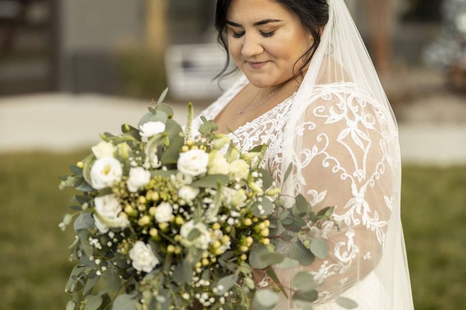 Elizabeth + Derek in Hillsboro