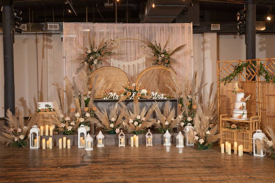 Sweetheart Table