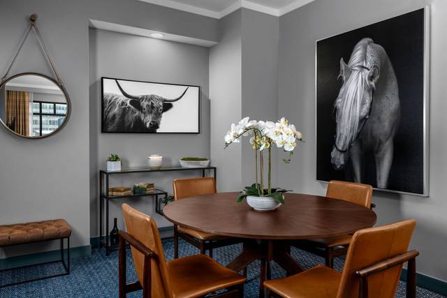 Suite Dining Area