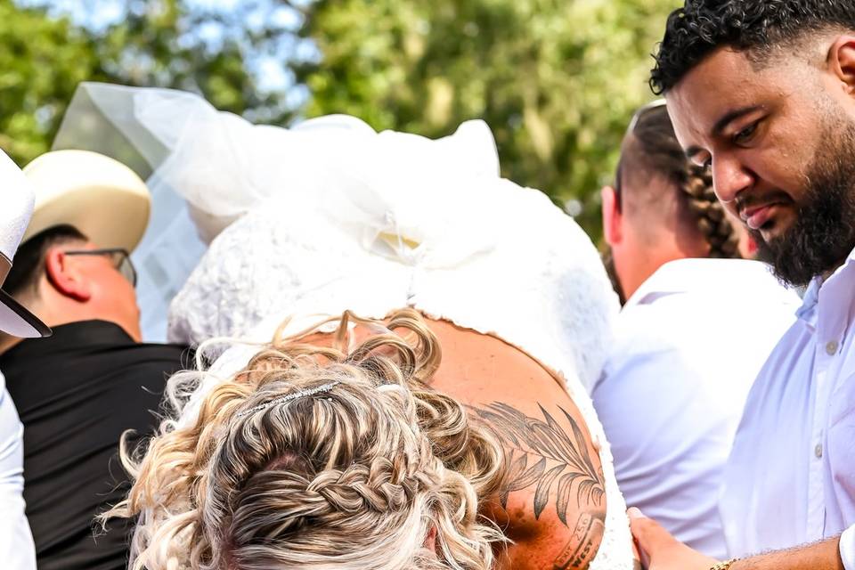 Bride Keg stand