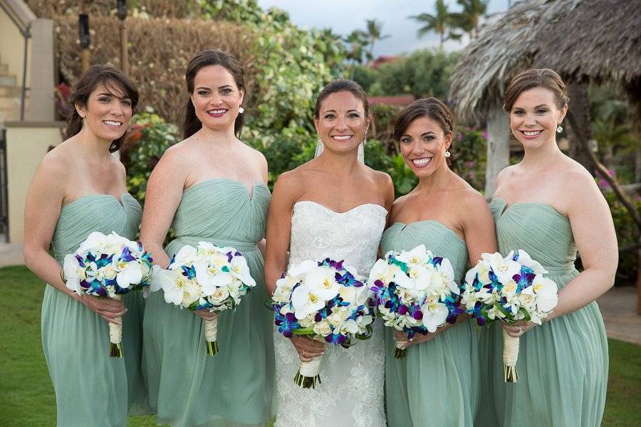 Hawaii bridal party