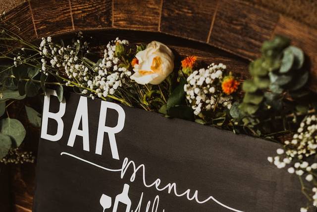 Custom bar sign