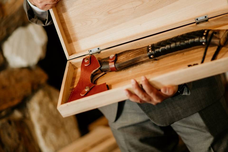 Details Of Groomsmen Gifts