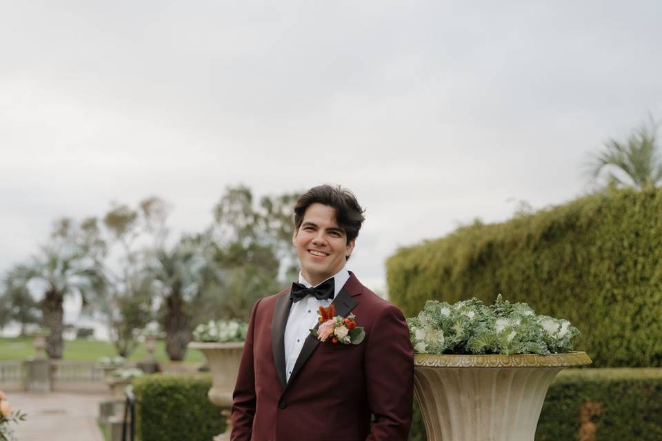 Groom Details