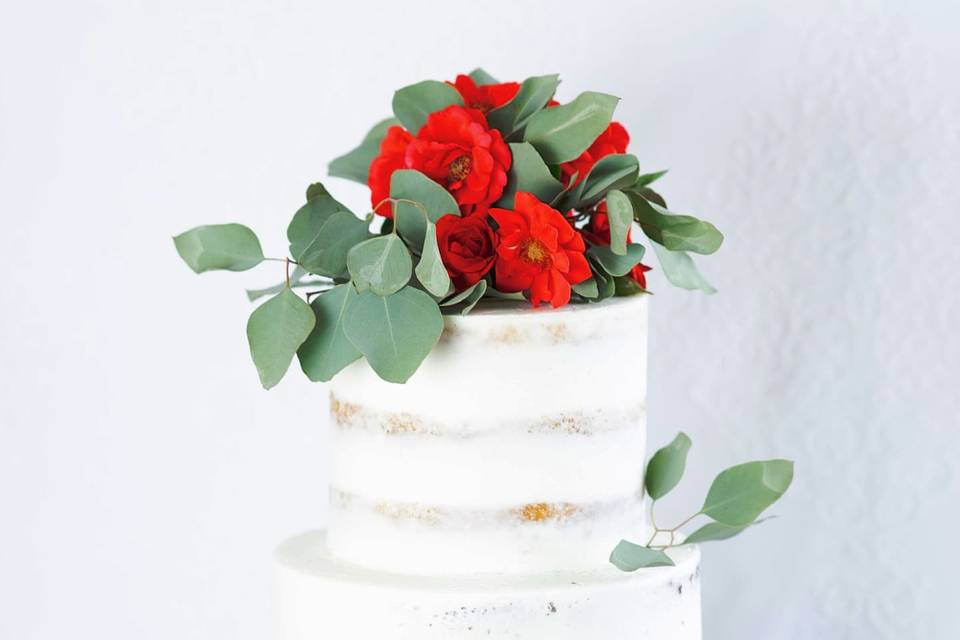 Elegant white cake