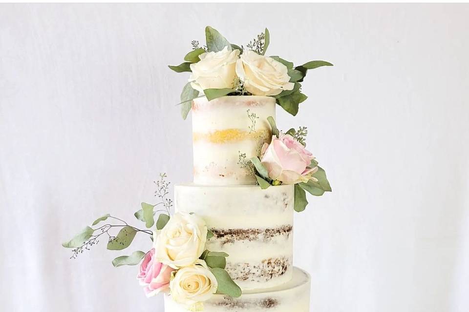 Semi-naked cake