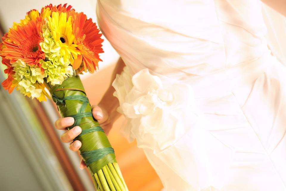 Gereber daisy wedding bouquet