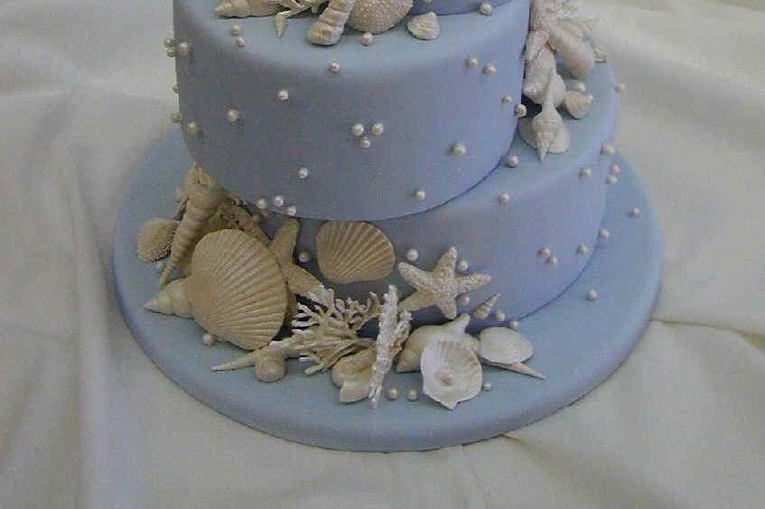 Seashell wedding cake