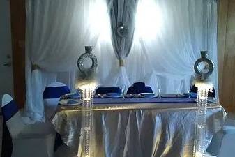 Sweetheart table