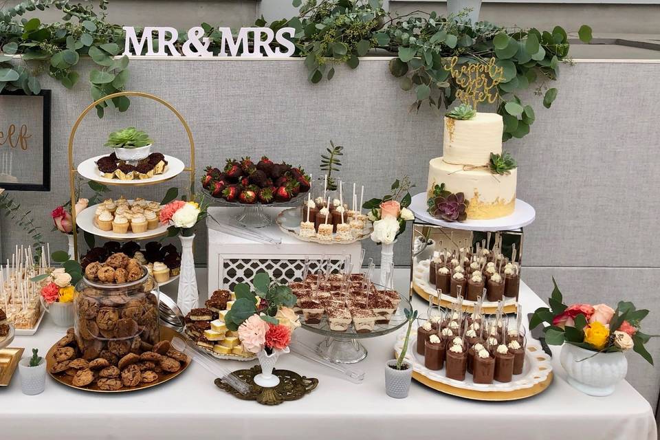 Wedding dessert bar