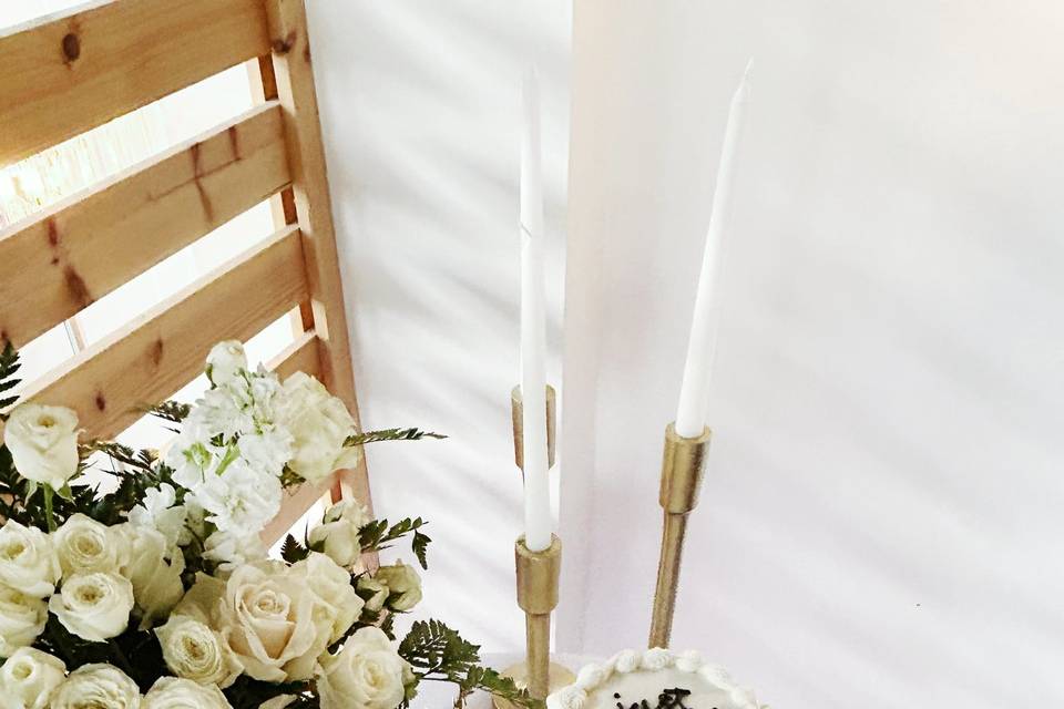 Cake table