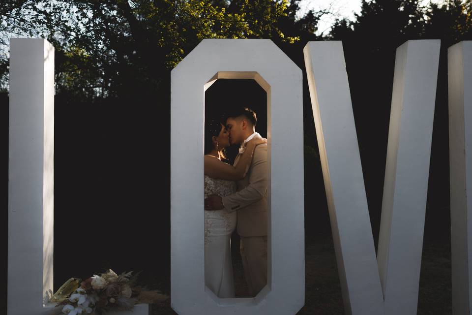 That's Amore Photography & Video