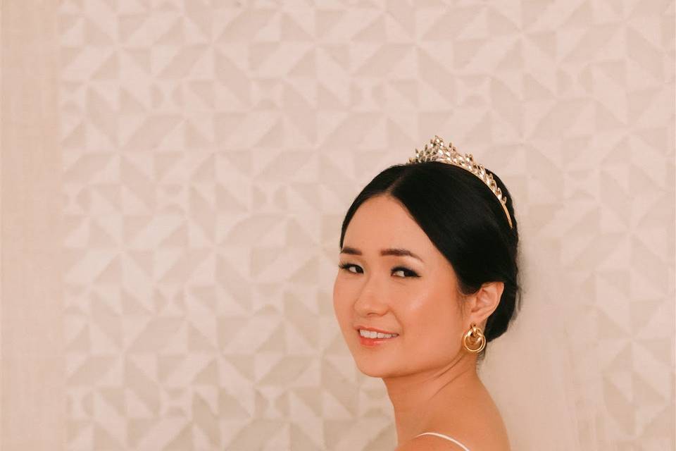 Bride hair and makeup