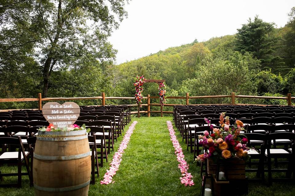 Courtyard ceremony space