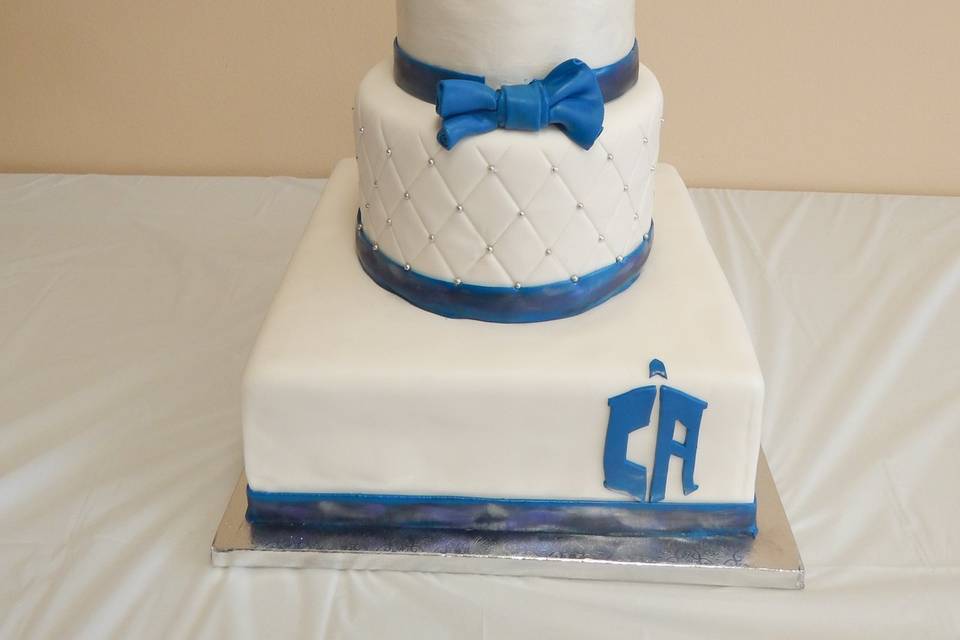 ComicCon Themed Wedding Cake