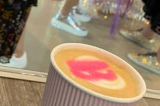 Glitter cappuccino