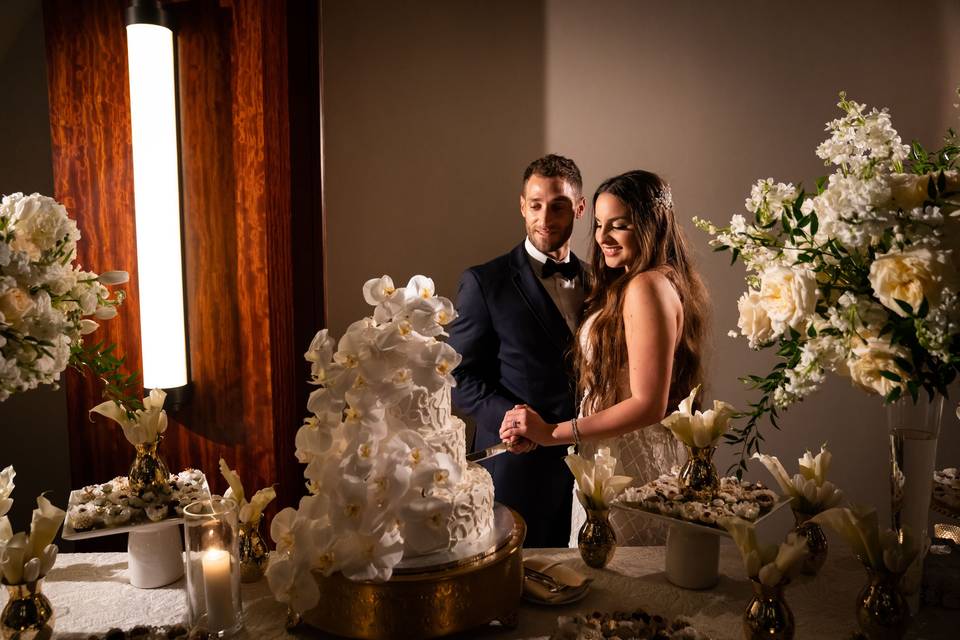 T&T Cake Cutting