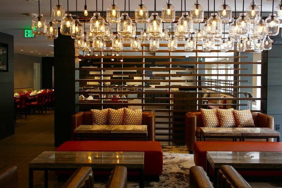 Lounge/Restaurant