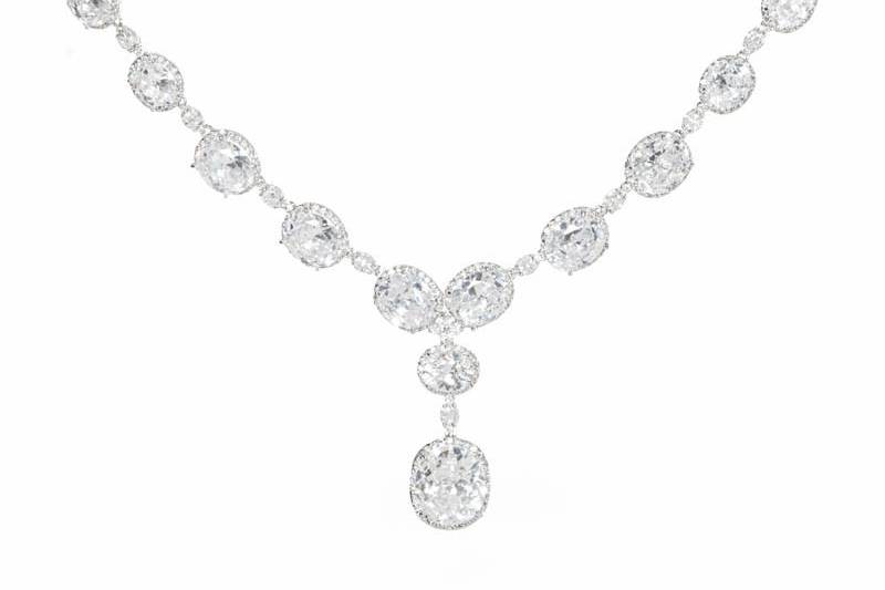 MONACO CRYSTAL NECKLACE
The Monaco Y-necklace evokes elegance and glamour through cubic zirconia stones set on a hand polished rhodium plated base. Pair this decadent necklace with double drop earrings to attain a sophisticated allure.
http://www.delilahk.com/delilahkbridal/wedding-necklaces-35/monaco-crystal-necklace.html