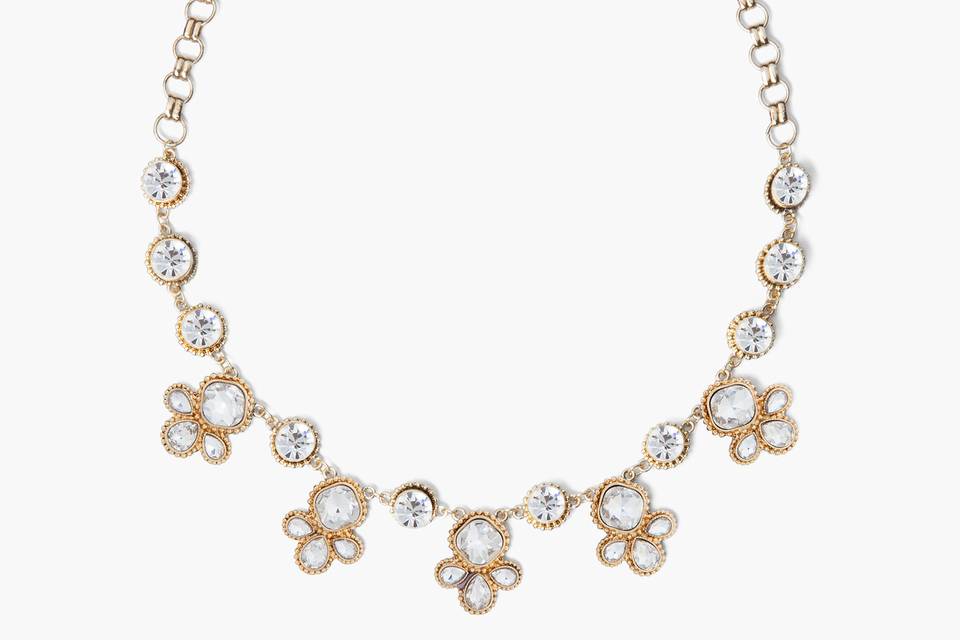 DELILAHK CRYSTAL CLEAR STATEMENT NECKLACE
Dressed up in clear crystal embellishments, this statement necklace delivers an original touch to your look.
http://www.delilahk.com/delilahkbridal/bridal-party/bridesmaid-maid-of-honor/delilahk-crystal-clear-statement-necklace.html