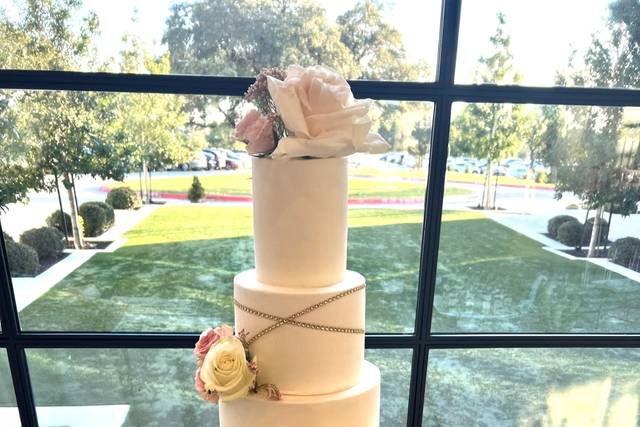 Four tier wedding cake