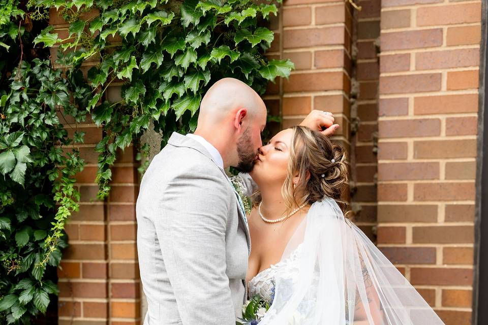 Bride & Groom