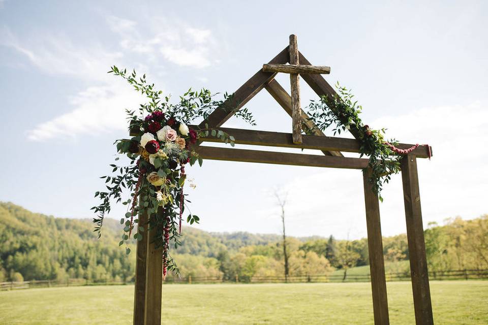 Arbor Piece Floral Design