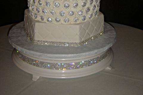 Fantastic multi tiered cake with lots of sparkle and shine!