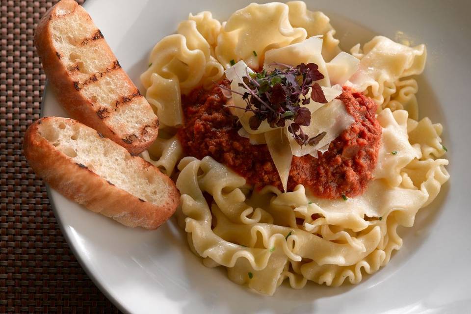 Pappardelle Bolognese