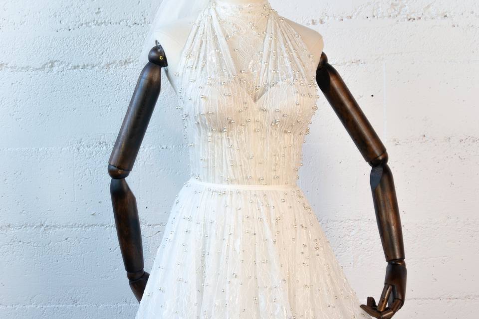 Short bridal lace pearl dress