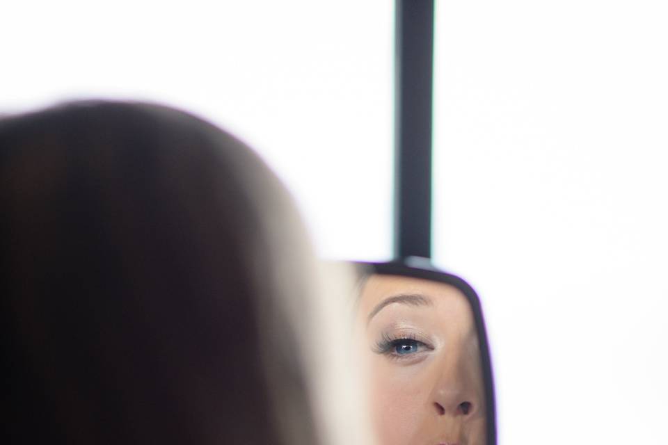 Bride in mirror