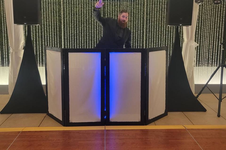 Wedding DJ