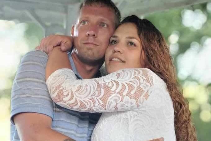 Elopement at Milligan Gazebo