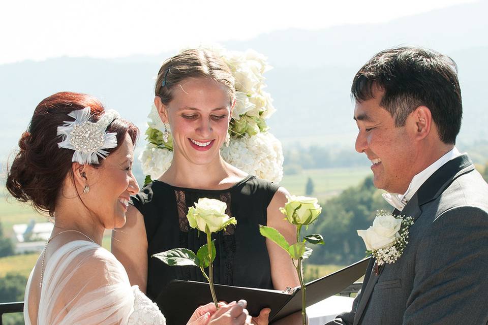 Rose Ceremony.  Image by Lynds Photo