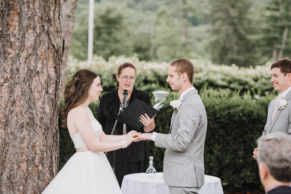 Highland County Club Officiant