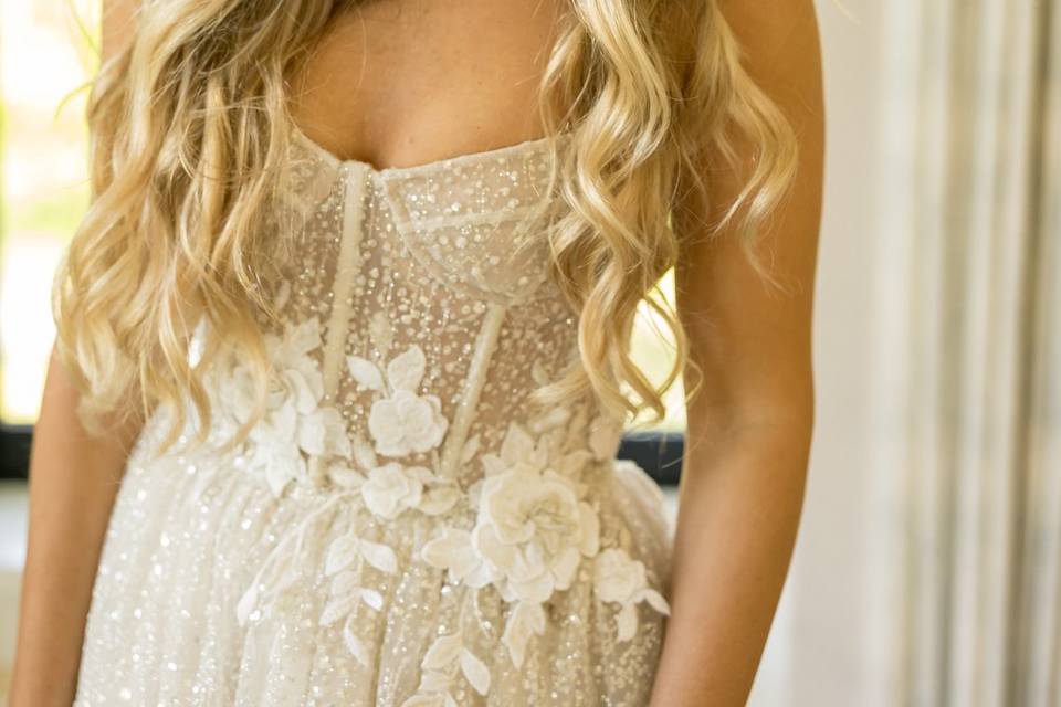 Beachy glam waves
