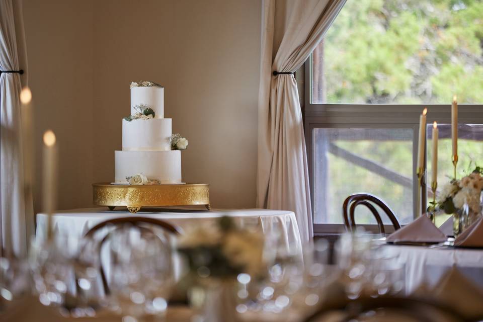 Cake area