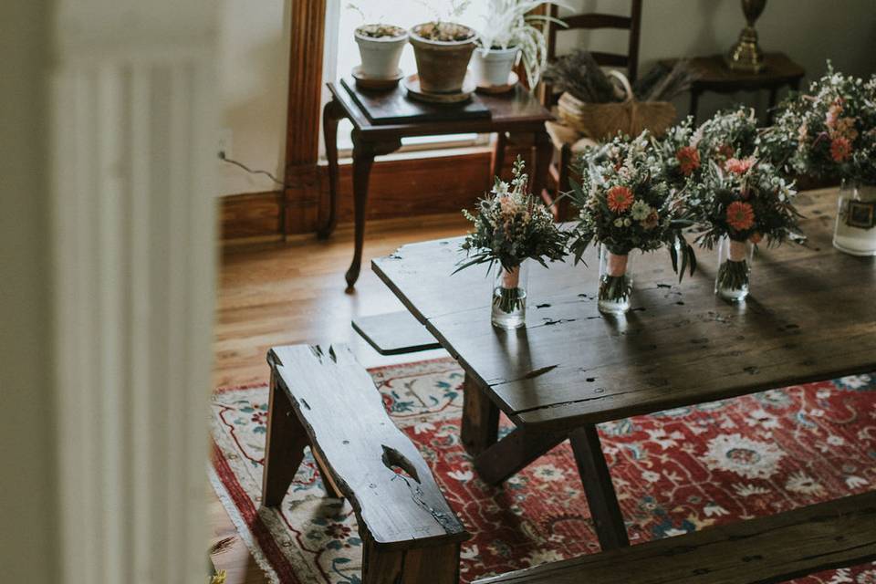 Table with bouquets