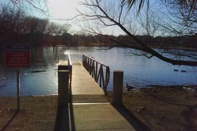 The Mills Pond Fishing Pier in North Austin