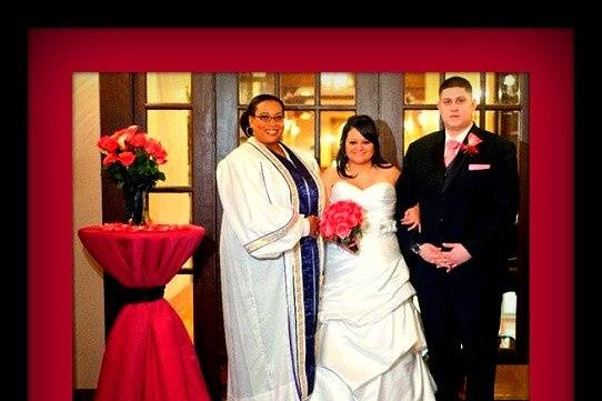 Rev. Vikki Tippins - Austin's Awesome Wedding Officiant