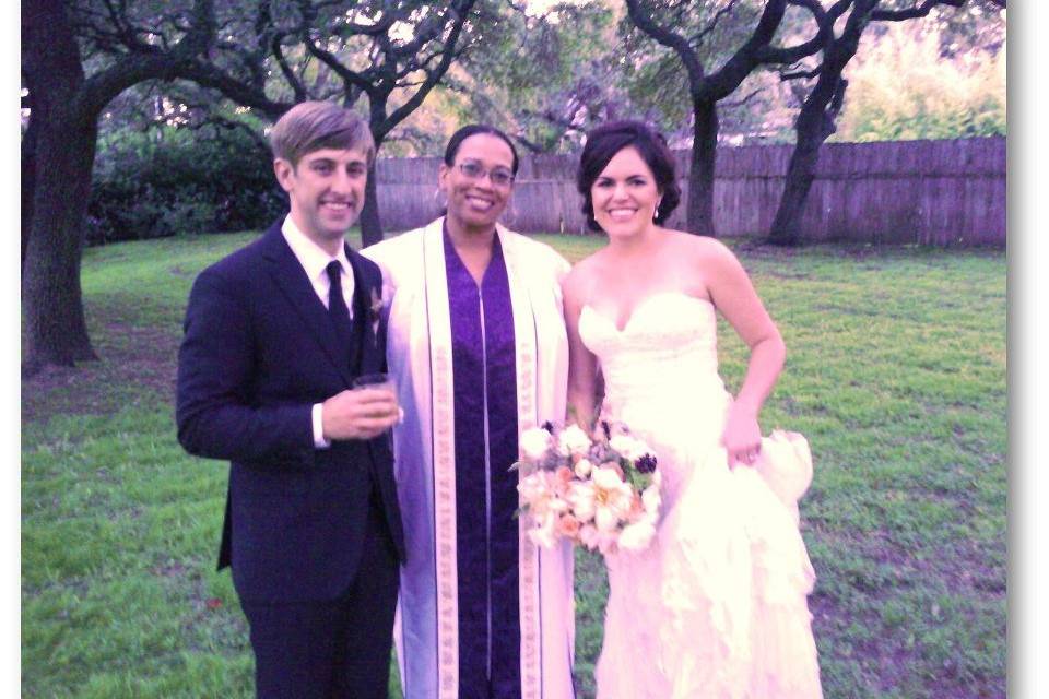 Rev. Vikki Tippins - Austin's Awesome Wedding Officiant